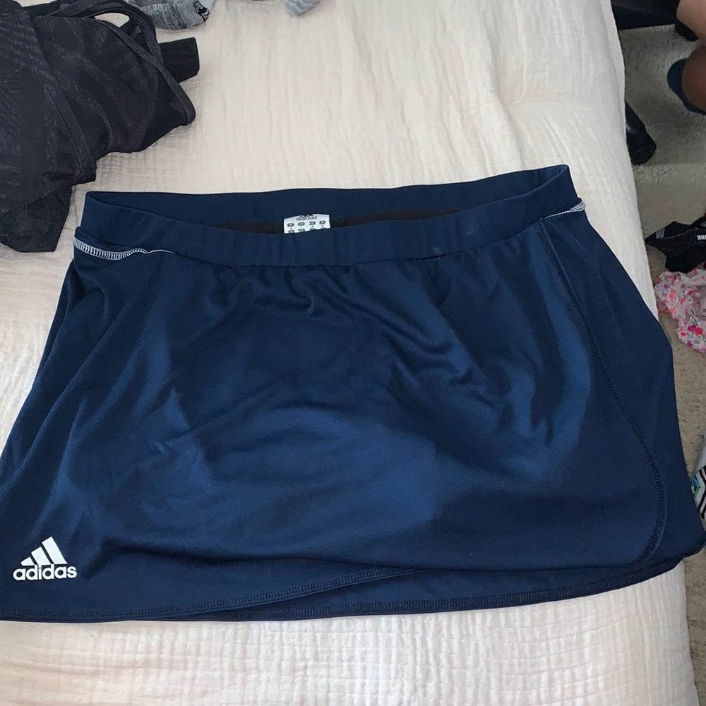 Adidas navy blue tennis skirt
